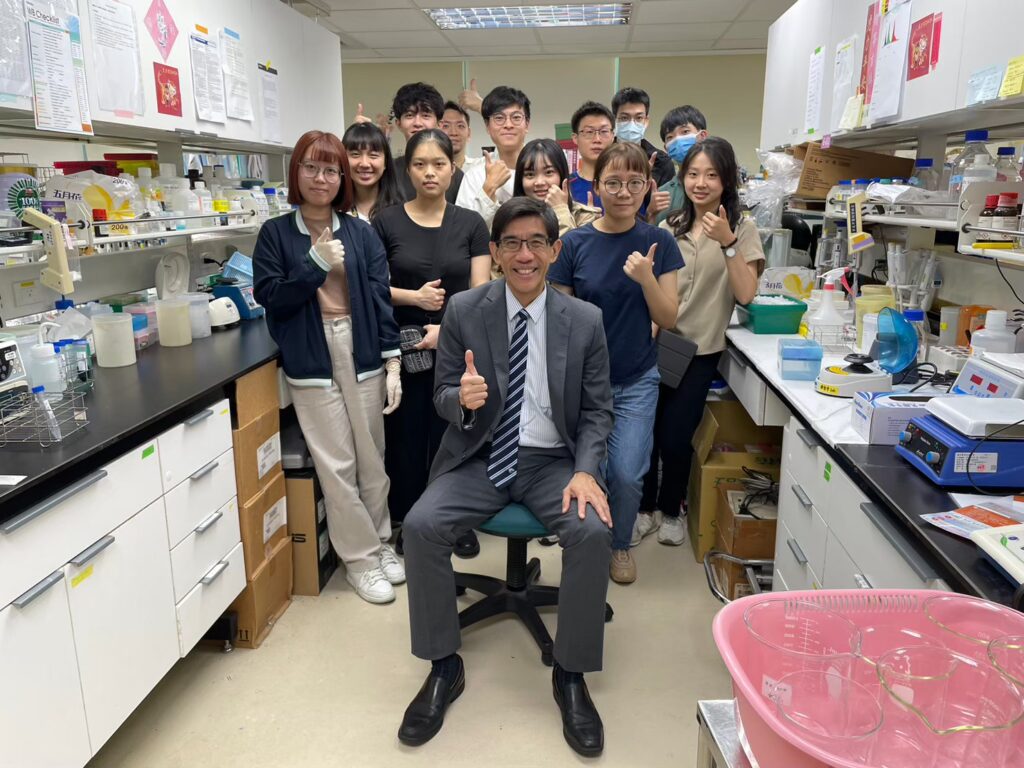 李光申醫師的幹細胞與再生醫學研究團隊