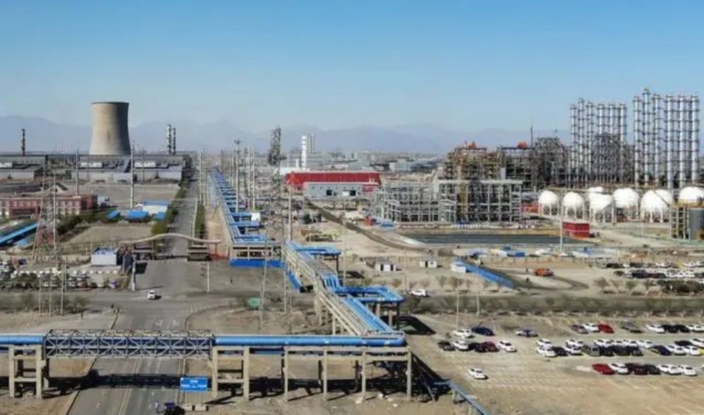《圖說》合盛硅業新疆鄯善新材料基地，摘自百度網。