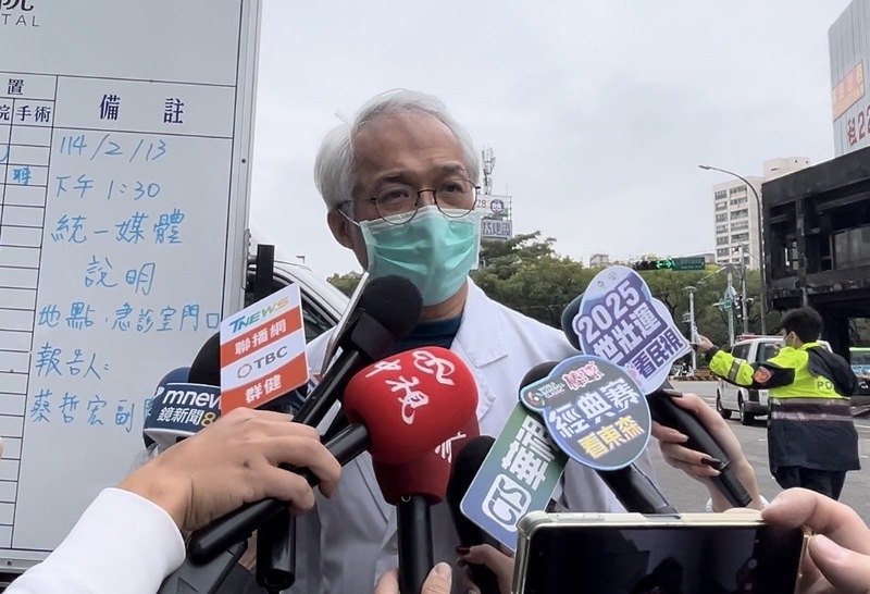 台中氣爆，澄清醫院中港分院副院長蔡哲宏表示，來自澳門的1家7口2死5傷。圖/ 中央社 