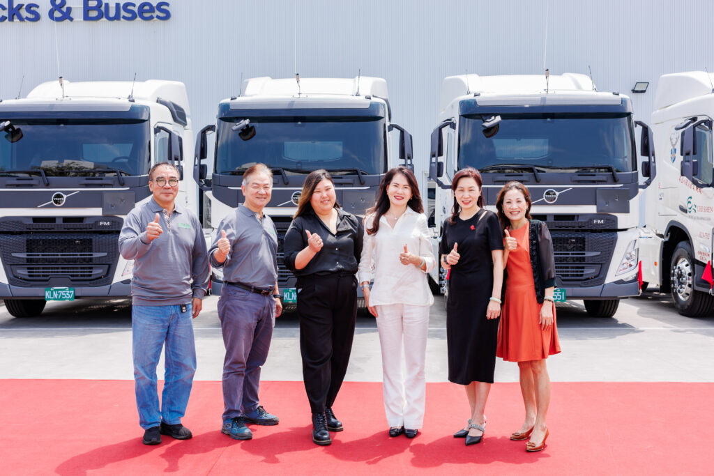 七輛Volvo FM卡車正式交車 啟盛交通強化石化物流數位轉型布局 3 1746788447307