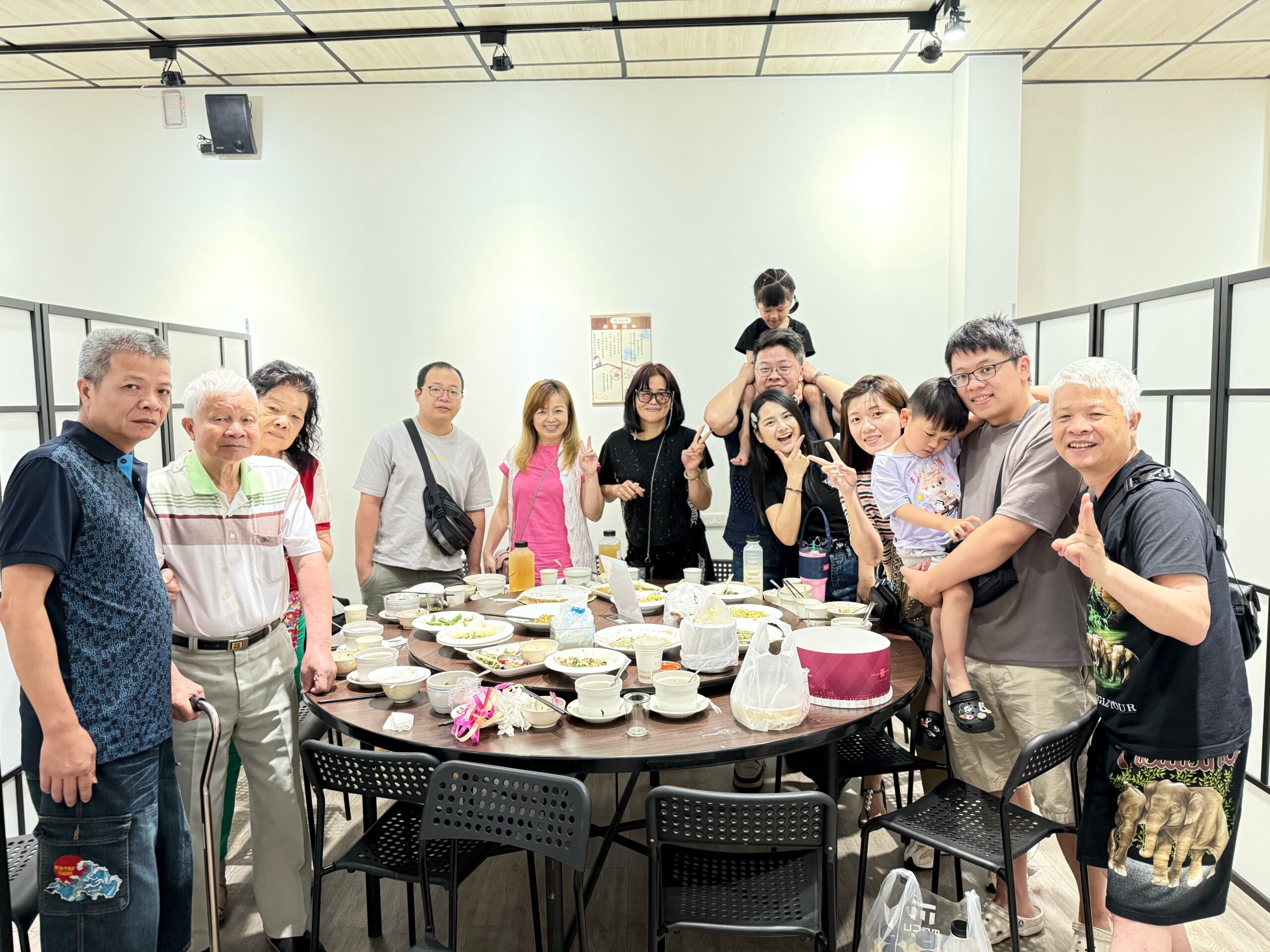 台中神岡「新岡土虱」傳承三代好味道延續74歲阿公的創業初衷 5 S 72433729 scaled