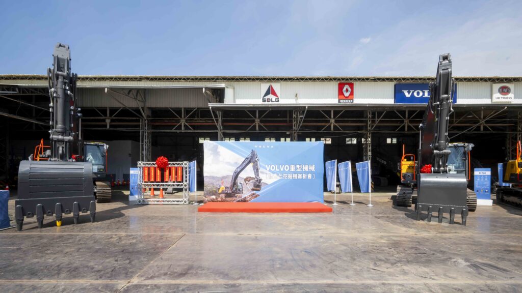Volvo全新挖掘機系列首亮相!智慧操控×節能高效 備受工程業界好評 4 1750931855553