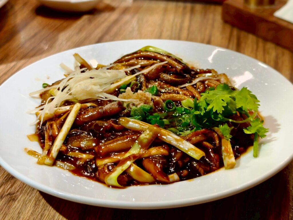 食光裡的美景「初芯初蒔」餐廳,品味美食兼與藝術相伴 5 1751085487114
