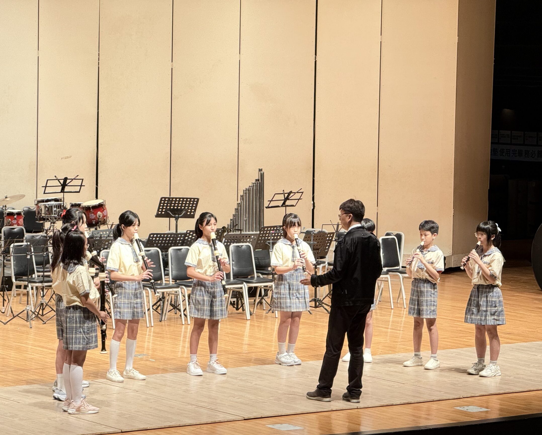 東信國小「跨界響樂・音樂無界」聯合音樂會感動全場 7 DA553073 8436 4C3D 98CD 7EB9051E2D5F scaled e1750430874891