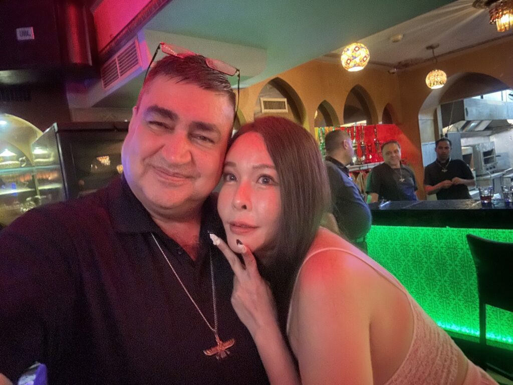 從吧台肉慾到AV巔峰!現役最強女優娃娃「回娘家」揭傷心戀情,直呼:不敢再愛了 2 S 29261869 0