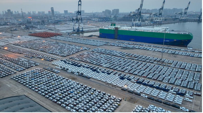 大陸電動車出口大增，引起加拿大等西方國家加關稅反制。圖/取自新華社 