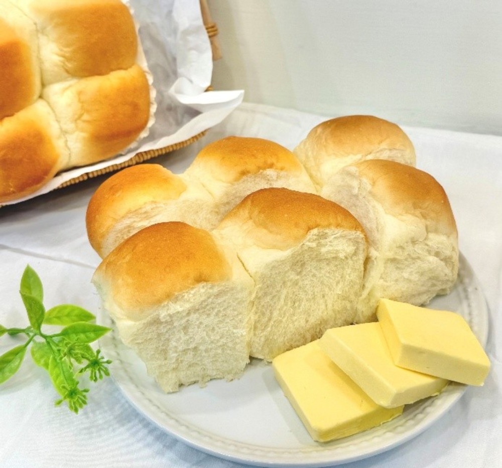 全聯阪急「原味奶油餐包」熱賣奪冠 鬆軟奶香 CP值爆棚 2 ▲全聯阪急原味奶油餐包採用19號奶油,口感香醇綿密、清爽不油膩!