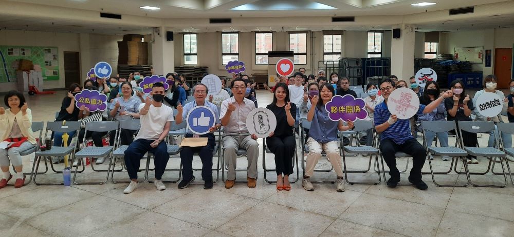 板橋公所廉政講座 實務深入淺出精進效能 2 《圖說》板橋區公所舉辦廉政講座合影。〈板橋區公所提供〉