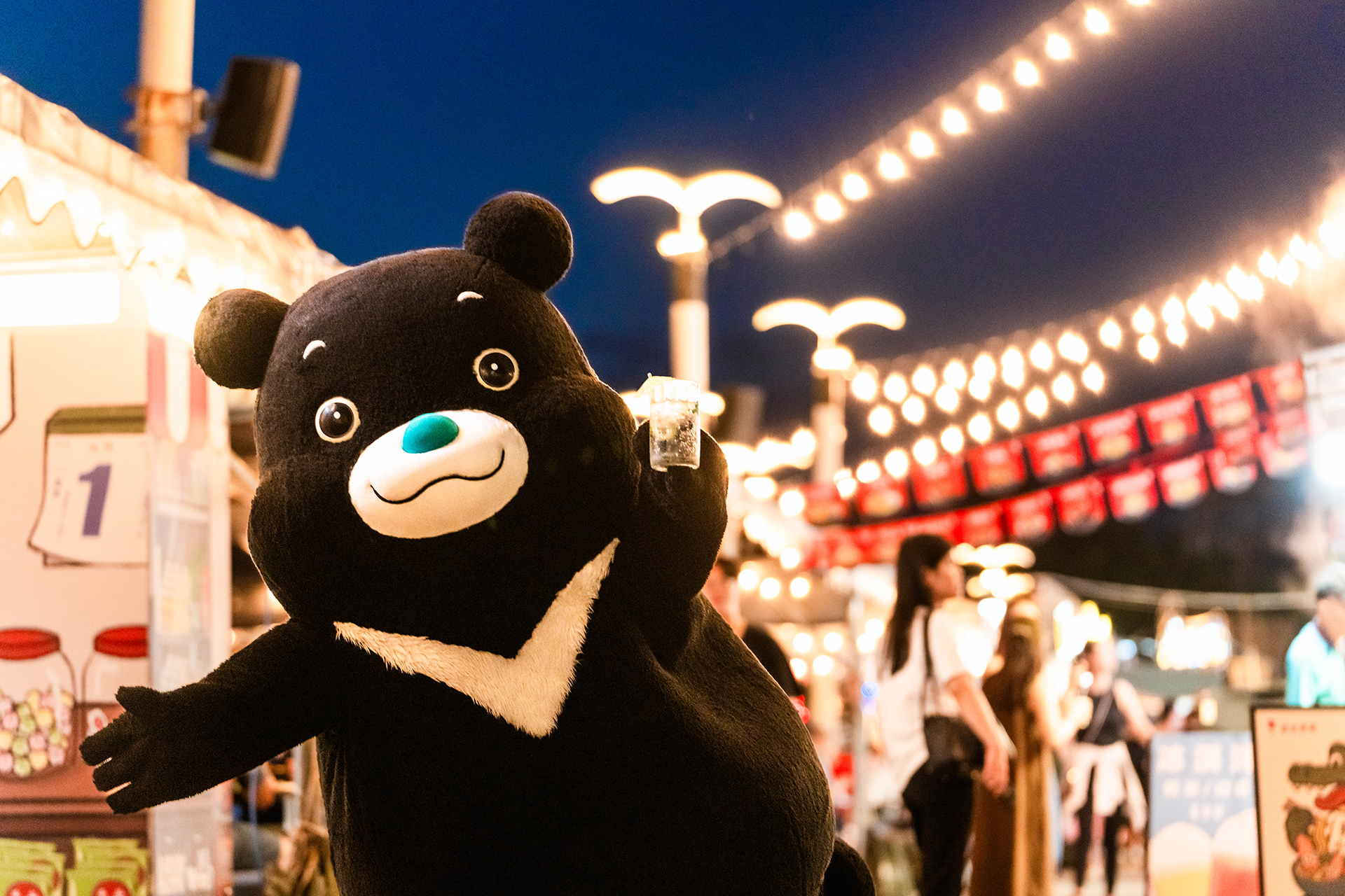 七夕就要「又熱又鬧」，到人多有活動的地方一起熱鬧，能讓愛人的距離更接近。圖/台灣觀光創新協會提供