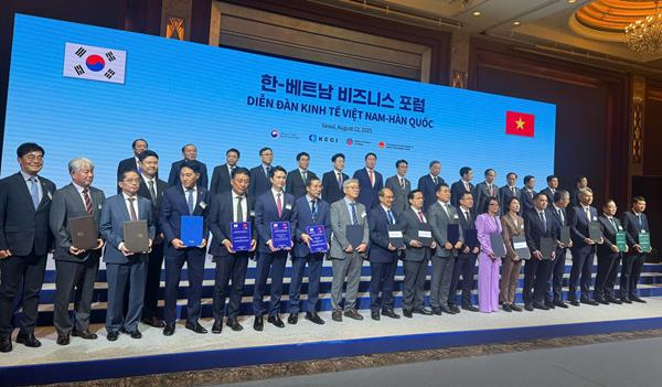 越南成功拿下首筆 5,000 架無人貨運飛機訂單出口至高科技國家 3 image1 4